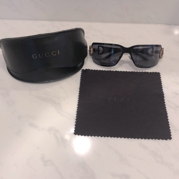 Gucci sunglasses with box
